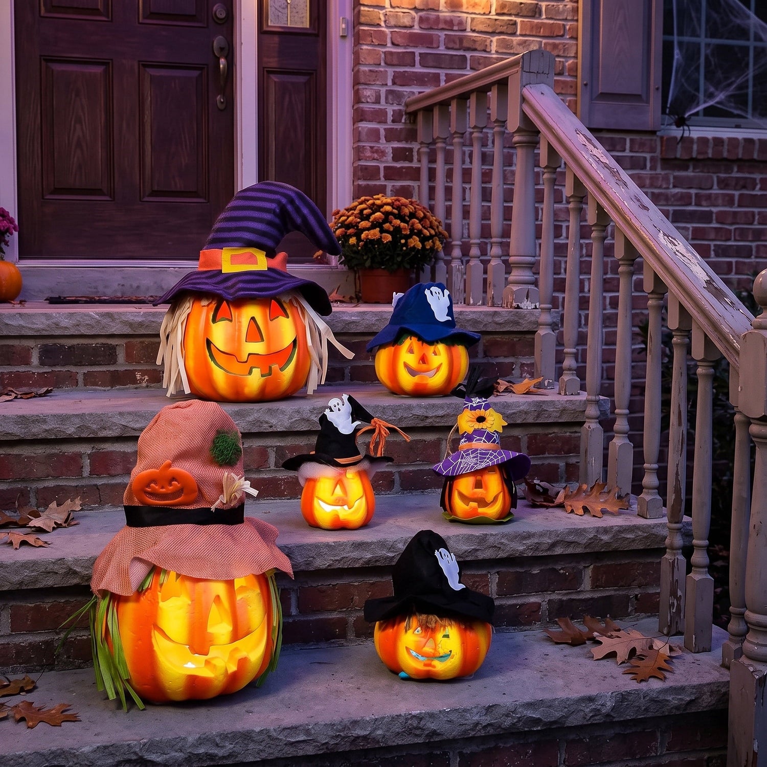 Joyfy 6 Pcs  Light Up Foam Pumpkins Lanterns , Halloween Decorations Outdoor Indoor, Halloween  Ornaments Lights, Jack O Lanterns Party Favors