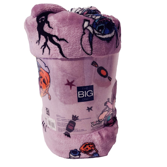 The Big One Oversized Plush Throw Blanket Halloween Stitch Extraterrestrial 60" x 72" Child