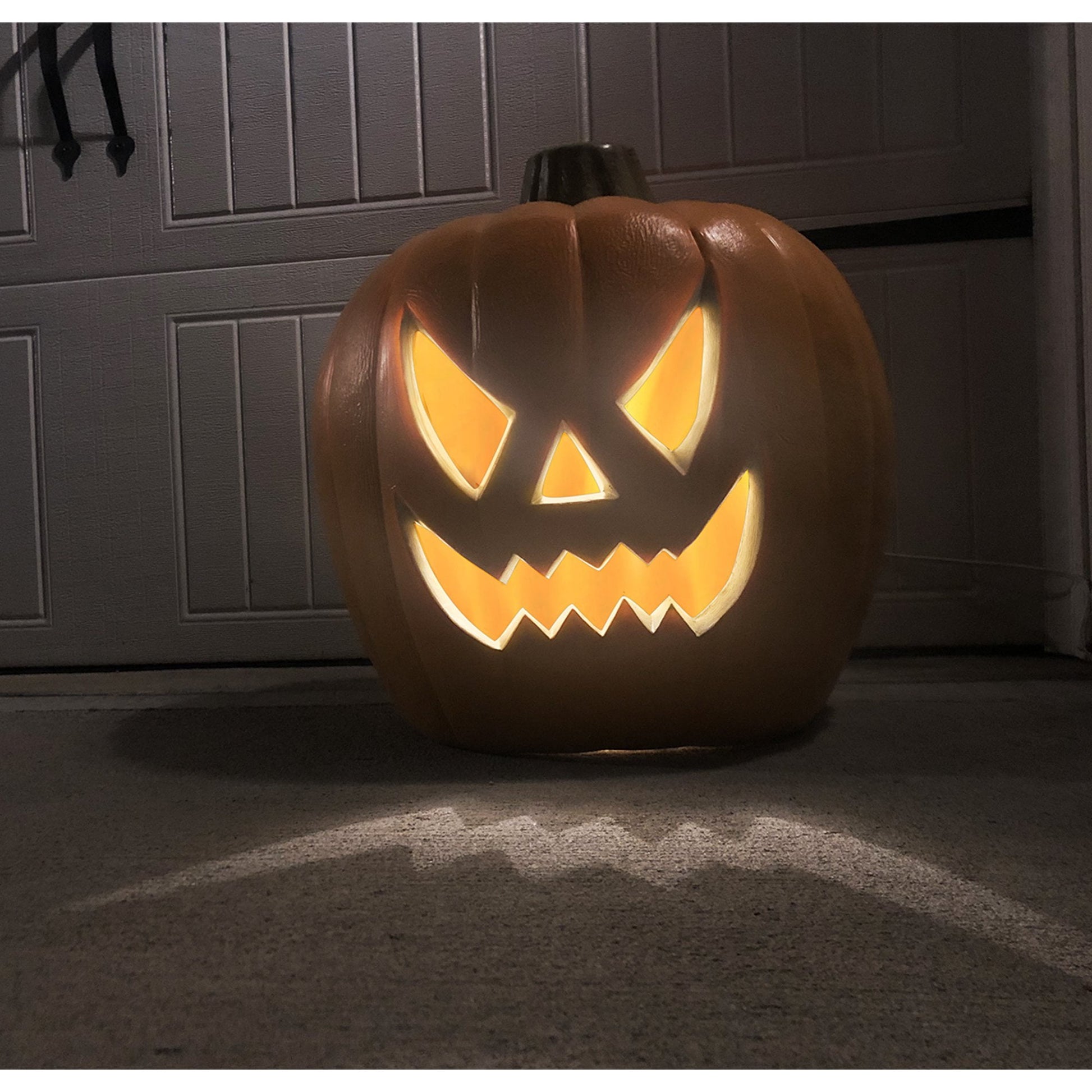 21in+15in LED Light Up Jack O Lantern Pre-lit Halloween Pumpkin Lantern Indoor/Outdoor Holiday Decoration Festival Celebration Garden Patio Front Door Decor