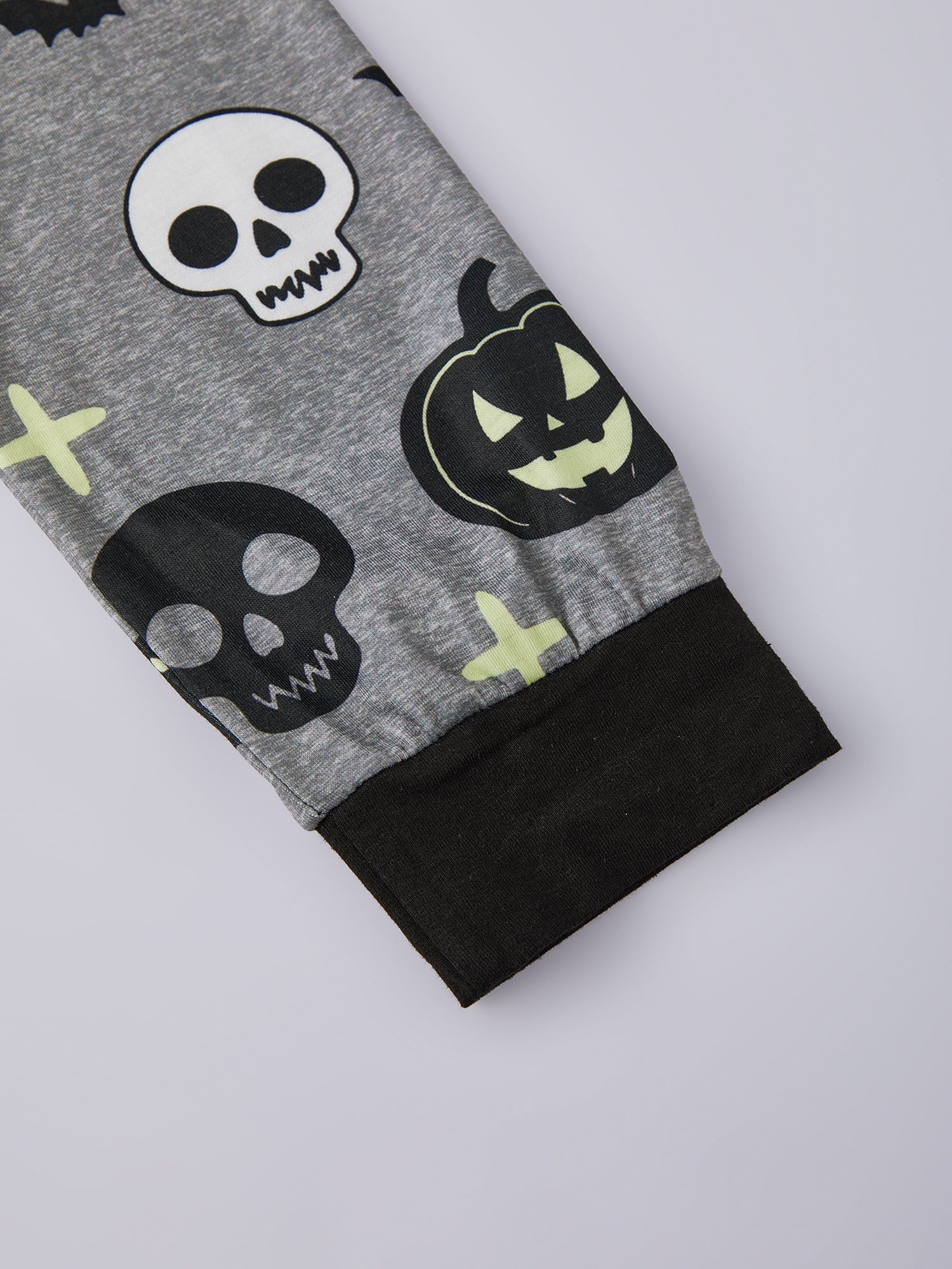 AceBaby Halloween Family Matching Pajamas Set Pumpkin Print Holiday Sleepwear Loungewear PJs