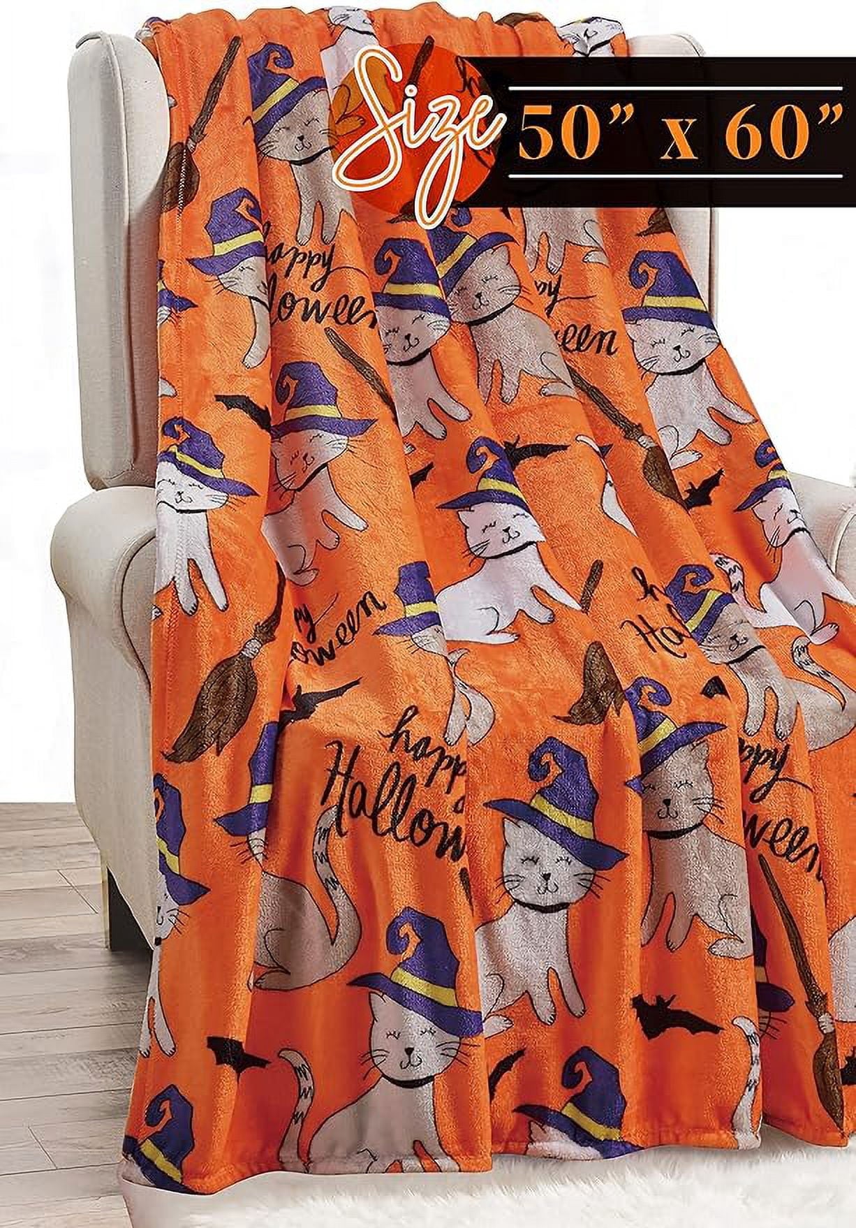 Elegant Comfort Lightweight Throw Blanket- Halloween Themed, Soft, and Plush- Throw Blankets, Perfect for Lounging this Spooky Season, 50 x 60 inches, Halloween Cats, Throw Blanket