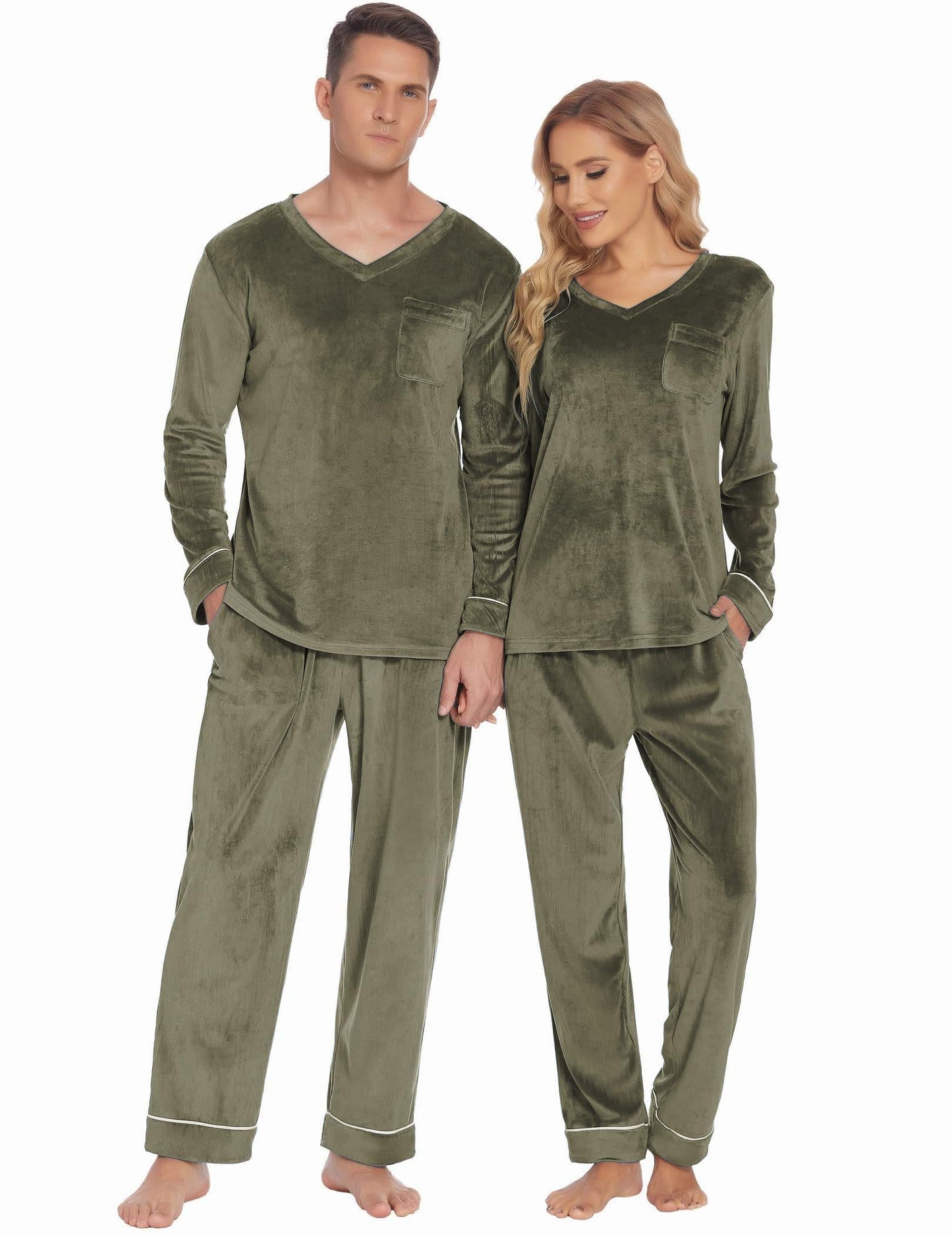 Spooky Home Couples Matching Pajamas Sets Velvet PJs Set for Men and Women Velour