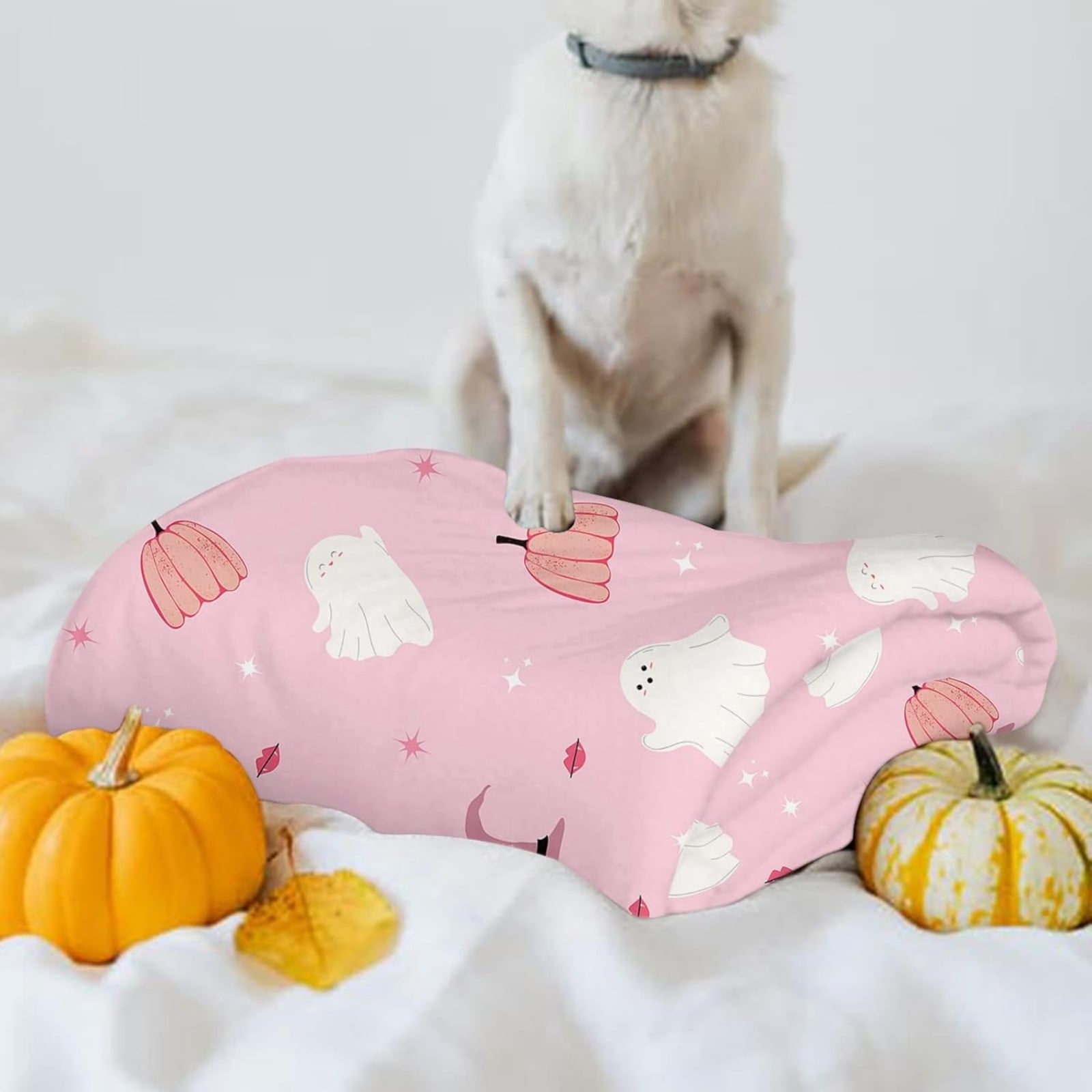 50''*60''Halloween Blanket Cute Ghost Boo Halloween Throw Blankets Spooky Throws for Kids Adults Lightweight Soft Warm Cozy Flannel for Sofa Bedding Decorations Yellow