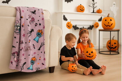 The Big One Oversized Plush Throw Blanket Halloween Stitch Extraterrestrial 60" x 72" Child