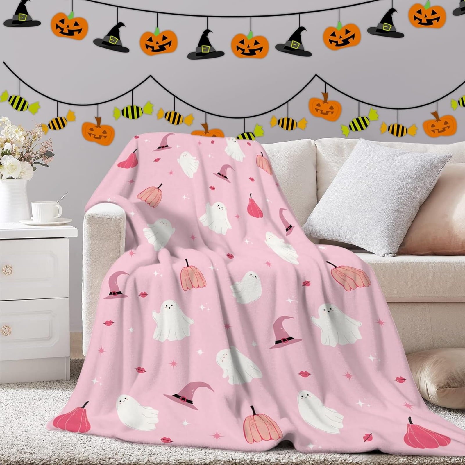50''*60''Halloween Blanket Cute Ghost Boo Halloween Throw Blankets Spooky Throws for Kids Adults Lightweight Soft Warm Cozy Flannel for Sofa Bedding Decorations Yellow